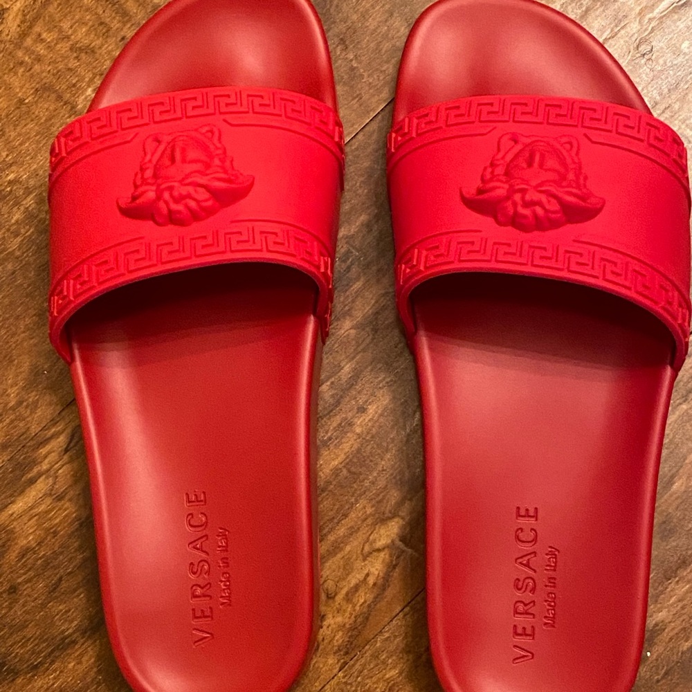 Versace medusa slides